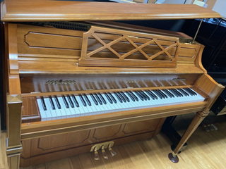 KAWAI KL-62KF ���S