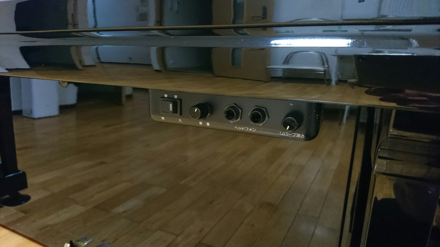 YAMAHA U3H�@�T�C�����g